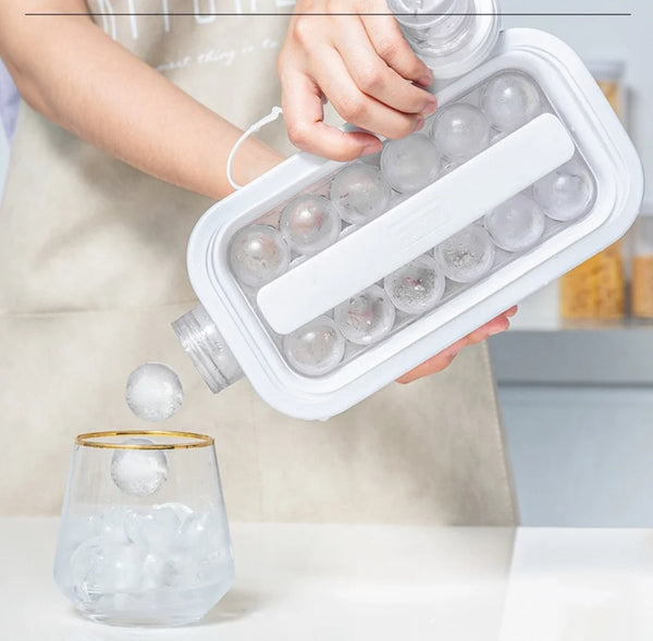 Portable 2-in-1 Folding Ice Maker Water Bottle – Ice Cube Mold & Drink Container