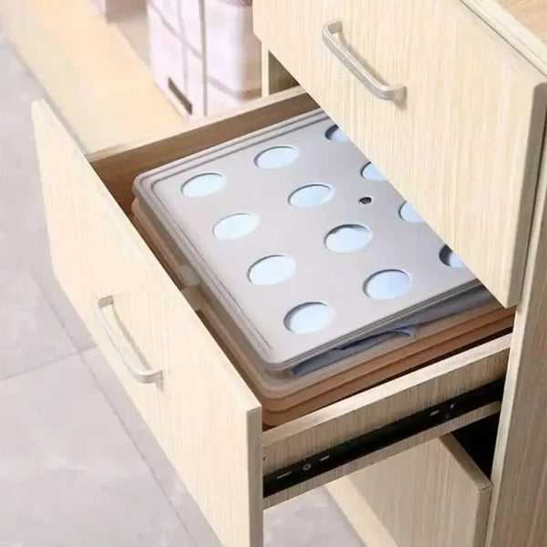 Stackable Cloths Organizer Boards