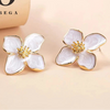 SearchFindOrder AEH83061 Floral Stud Earrings