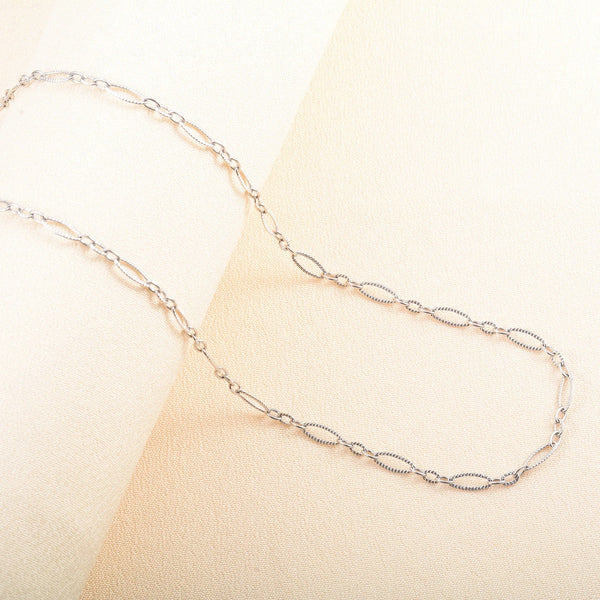 SearchFindOrder Silver Embossed / 30 inches or 76 cm Chain Necklace